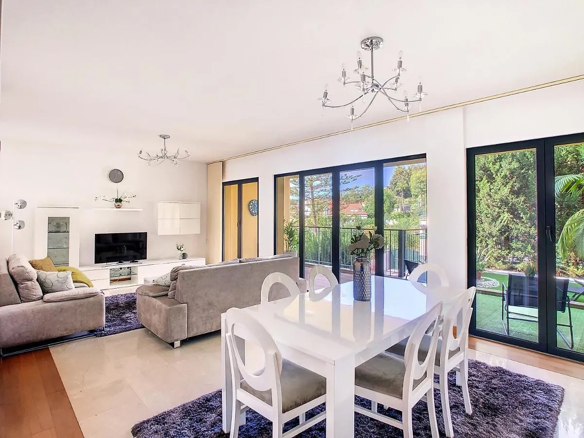 Samya Apartment By Lovelystay Funchal  Portugal