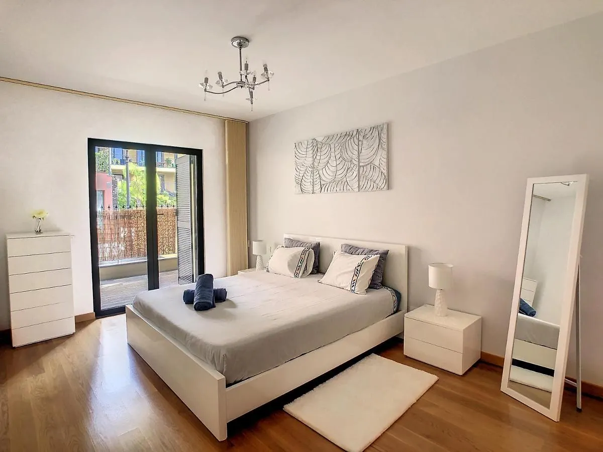 Samya Apartment By Lovelystay Funchal  Funchal (Madeira)