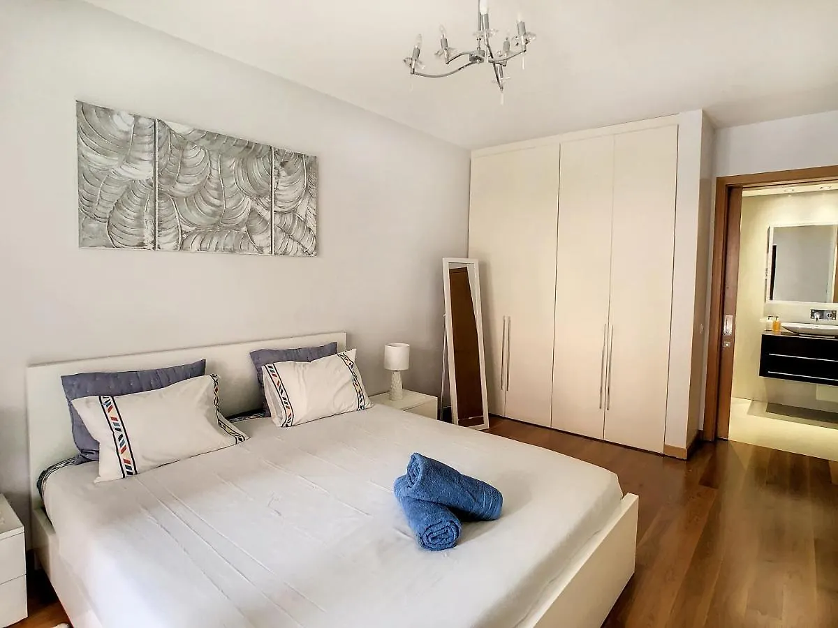 Samya Apartment By Lovelystay Funchal